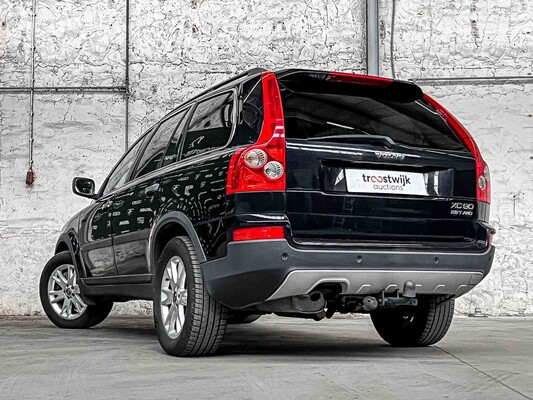 Volvo XC90 2.5 T 209hp 2003, SJ-840-L