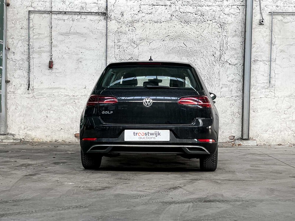 Volkswagen Golf 1.0 TSI CL Bns 116PS 2019, G-854-NF