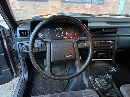 Volvo 740 2.3 Basis 115pk 1990, YS-34-HB Youngtimer