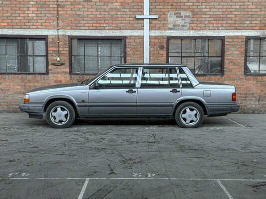 Volvo 740 2.3 Basis 115pk 1990, YS-34-HB Youngtimer