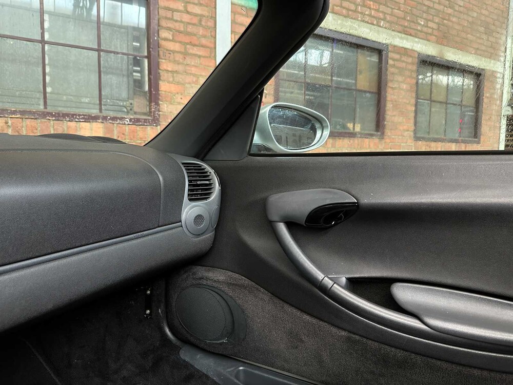 Porsche Boxster 986 2.5 (Hardtop) 204hp 1997 Youngtimer 