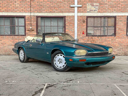 Jaguar XJS 4.0L L6 DOHC 24V 1996