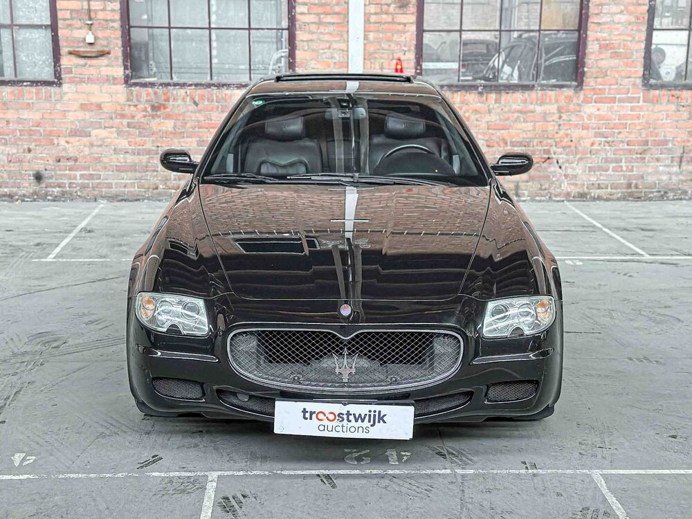 5344! Maserati Quattroporte 4.2 V8 400PS 2006 Youngtimer