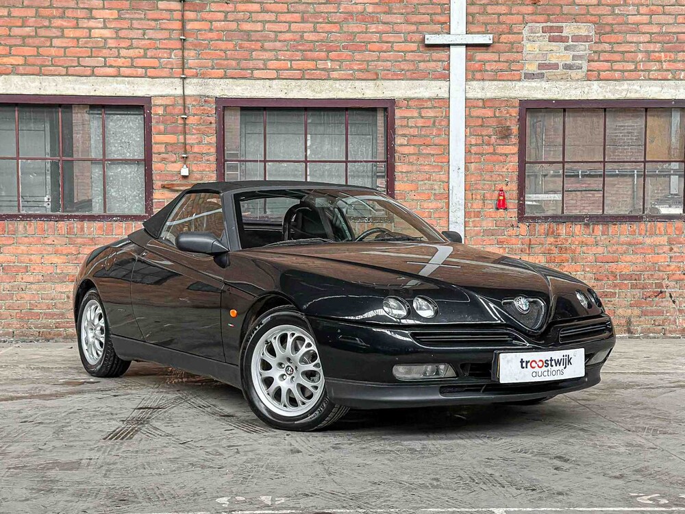 Alfa Romeo Spider 2.0-16V Twin Spark 150pk 1996, NX-VS-80