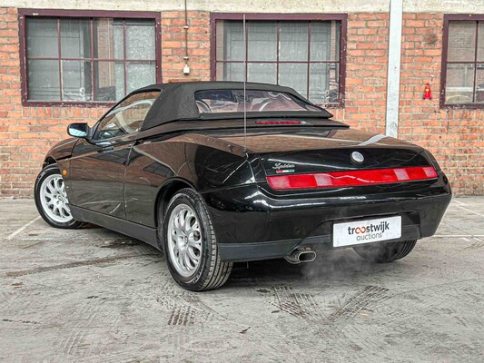 Alfa Romeo Spider 2.0-16V Twin Spark 150pk 1996, NX-VS-80