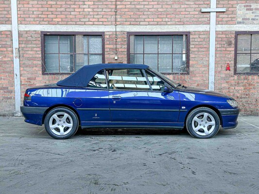 Peugeot 306 Cabriolet 2.0-16V 132pk 1999, 03-DB-ZT Youngtimer