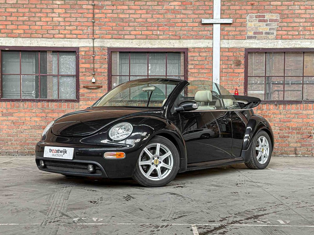 Volkswagen New Beetle Cabriolet 1.6 Highline 102pk 2005, 83-NNF-1 Youngtimer