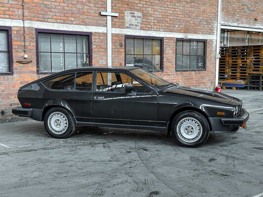 Alfa Romeo Alfetta GTV6 2.5 160pk 1982