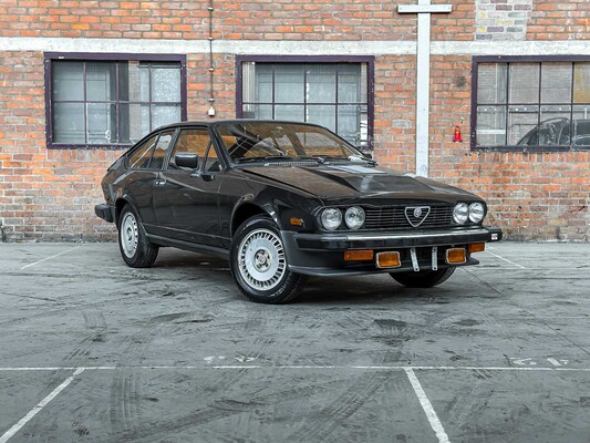 Alfa Romeo Alfetta GTV6 2.5 160pk 1982