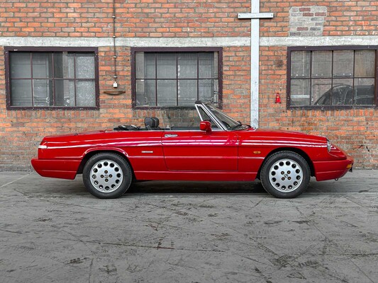 Alfa Romeo Spider 2.0 117pk 1991, YZ-30-YF