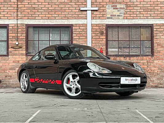 Porsche 911 996 Carrera Coupe 3.4 300pk 2001 Youngtimer