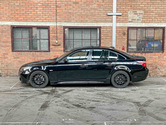 BMW 550i 4.8 V8 E60 386pk 2007 5-serie Youngtimer