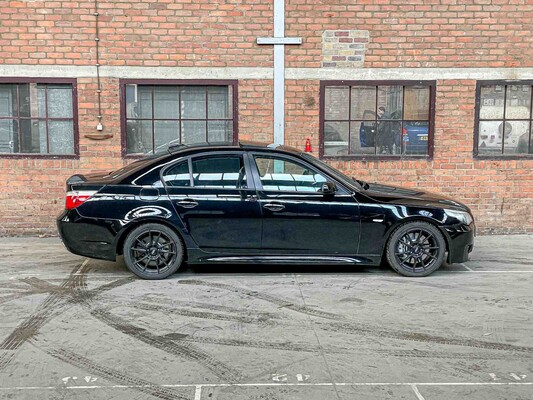 BMW 550i 4.8 V8 E60 386pk 2007 5-serie Youngtimer