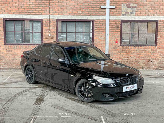 BMW 550i 4.8 V8 E60 386pk 2007 5-serie Youngtimer