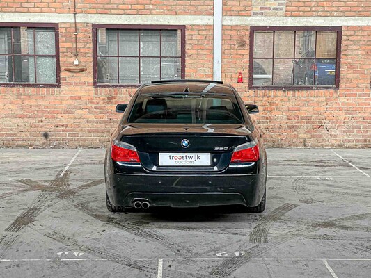 BMW 550i 4.8 V8 E60 386pk 2007 5-serie Youngtimer