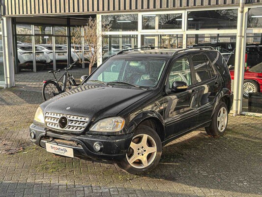 Mercedes-Benz ML55 AMG 5.4 V8 347pk 2000, KD-089-S ML-Klasse