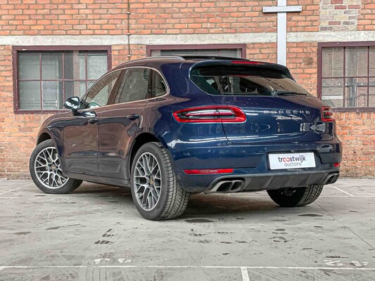 Porsche Macan Turbo 3.6 V6 400pk 2014