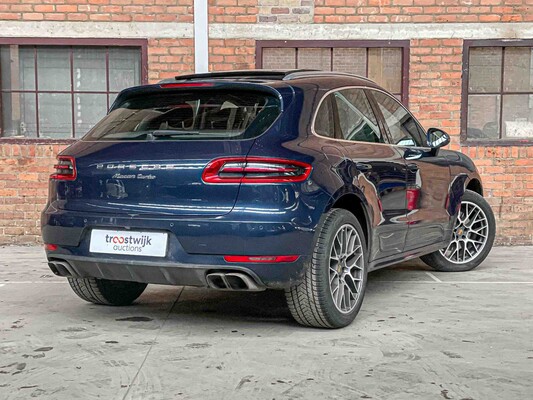 Porsche Macan Turbo 3.6 V6 400hp 2014