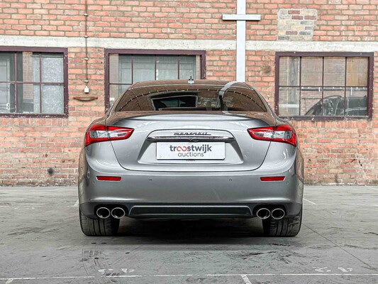 Maserati Ghibli 3.0 V6 D 275hp 2015, 9-ZHH-55