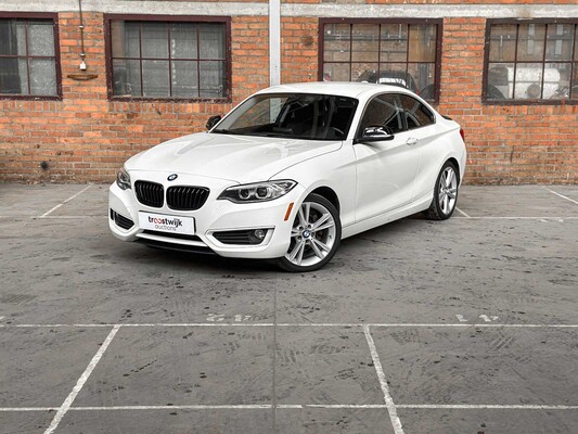 BMW 228i High Executive F22 245hp 2015 2 Series Coupe, H-545-VJ