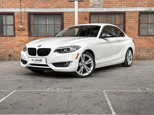 BMW 228i High Executive F22 245hp 2015 2 Series Coupe, H-545-VJ