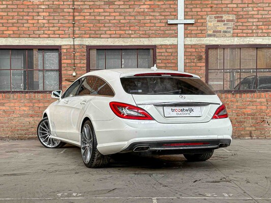 Mercedes-Benz CLS500 AMG 4Matic Shooting Brake 4.7 V8 408pk 2013 CL-Klasse 