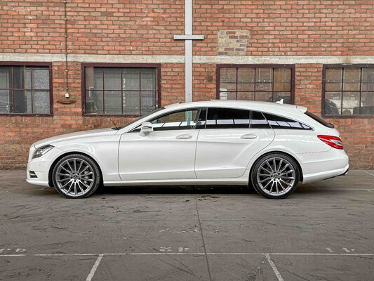 Mercedes-Benz CLS500 AMG 4Matic Shooting Brake 4.7 V8 408pk 2013 CL-Klasse 