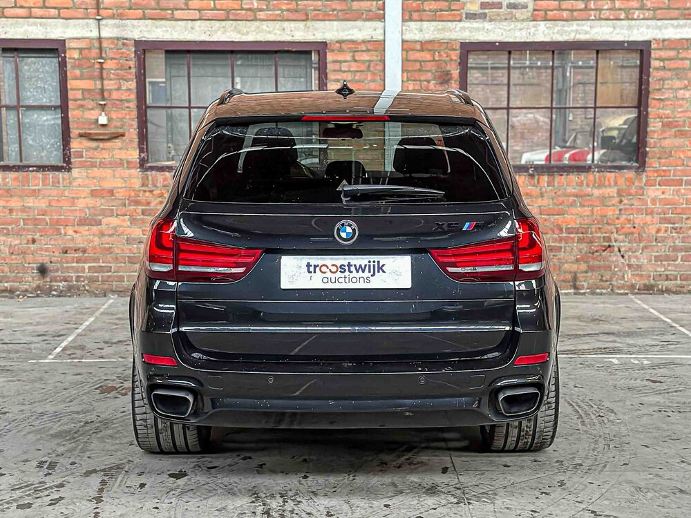 BMW X5 xDrive50i M-Sport 4.4 V8 High Executive 449hp 2016, ZB-150-T