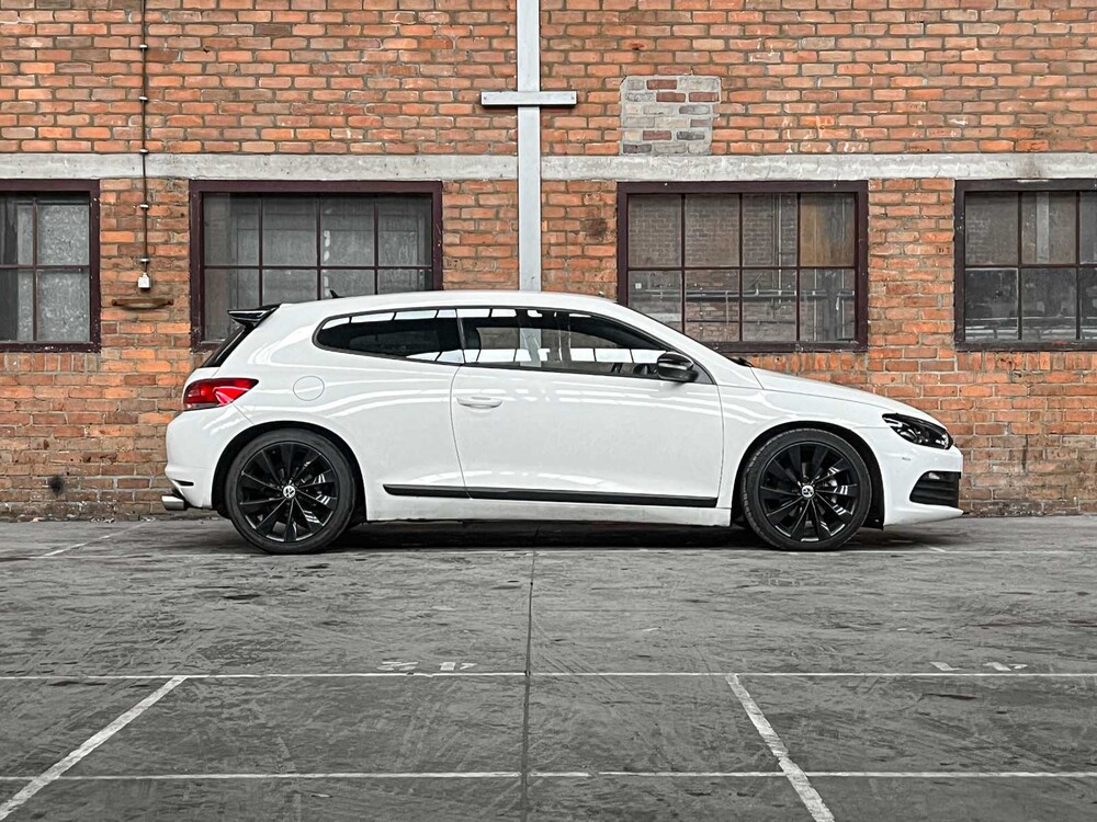 Volkswagen Scirocco 1.4 TSI 122pk 2009, S-802-XJ