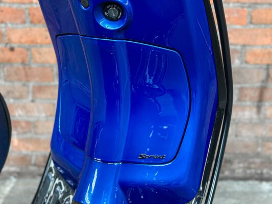 Piaggio Vespa Sprint 80cc 2018 (FULL OPTION), DRP-14-S Scooter Bromscooter