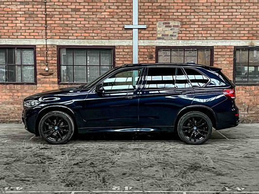 BMW X5 xDrive40e High Executive 245PS 2015, HS-973-D