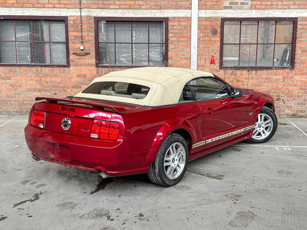 Ford Mustang GT Cabriolet 4.6 V8 305PS 2006 Youngtimer