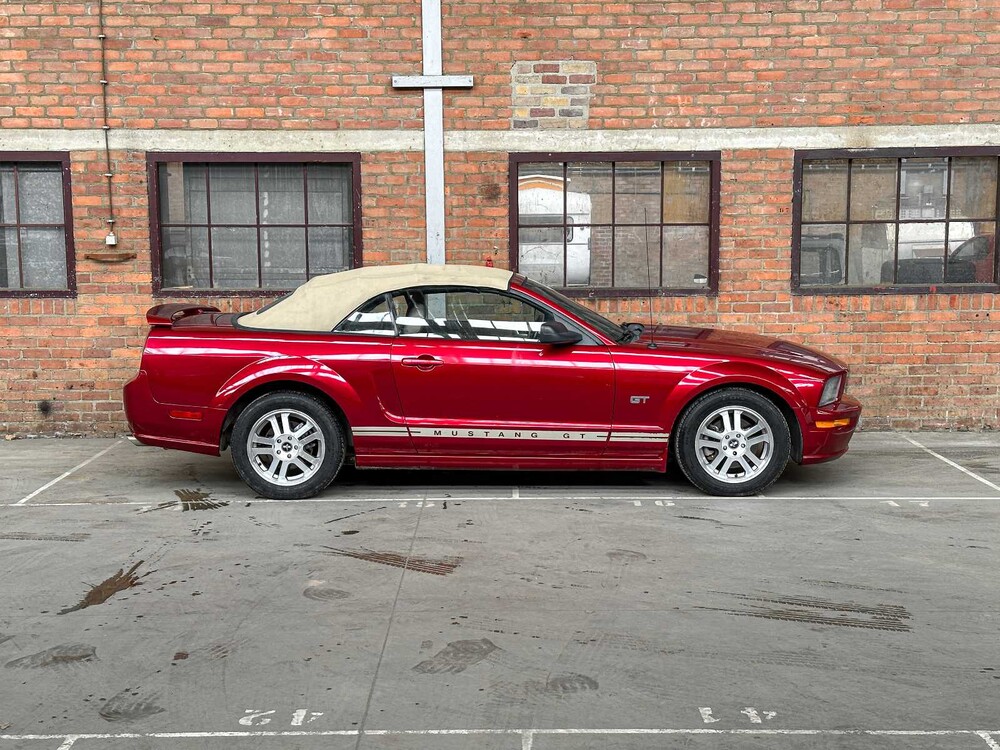 Ford Mustang GT Cabriolet 4.6 V8 305PS 2006 Youngtimer