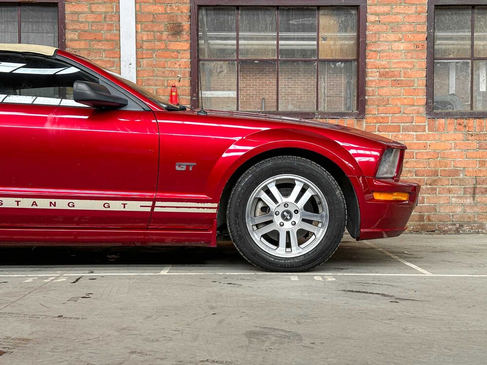 Ford Mustang GT Cabriolet 4.6 V8 305PS 2006 Youngtimer