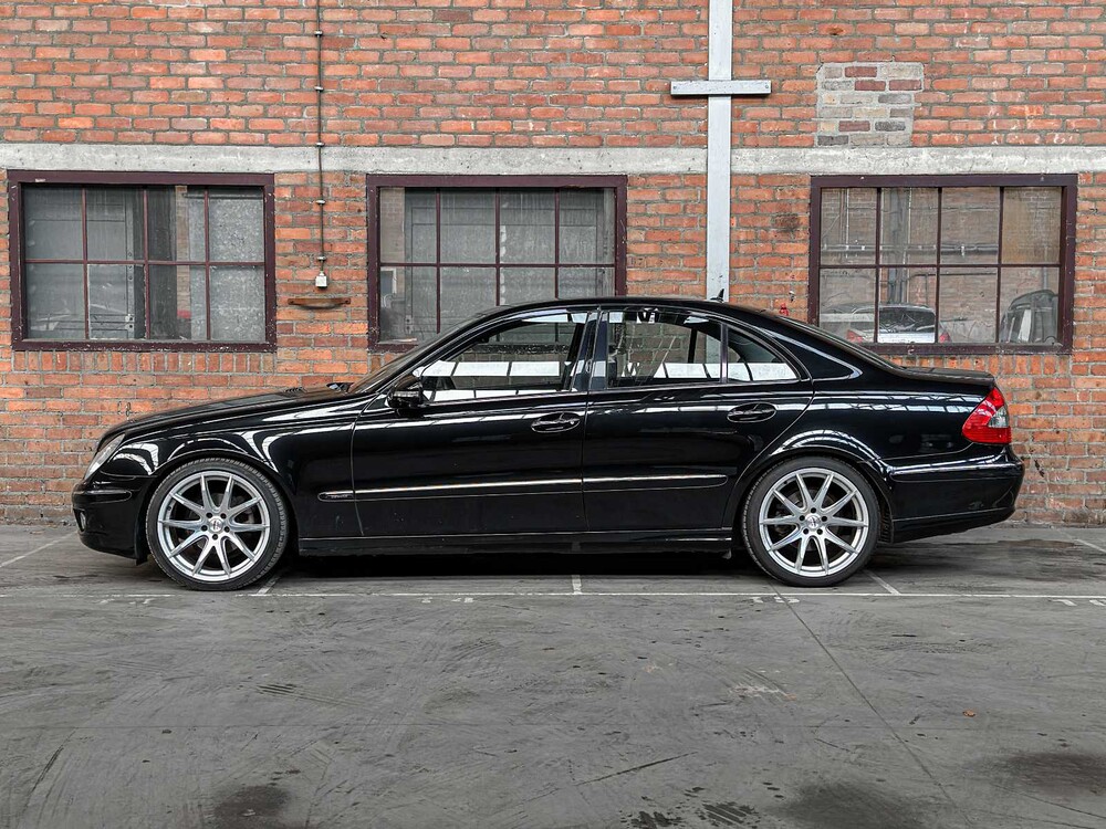Mercedes-Benz E280 3.0 V6 Classic (Facelift) 231pk 2007 E-klasse, N-989-RF Youngtimer