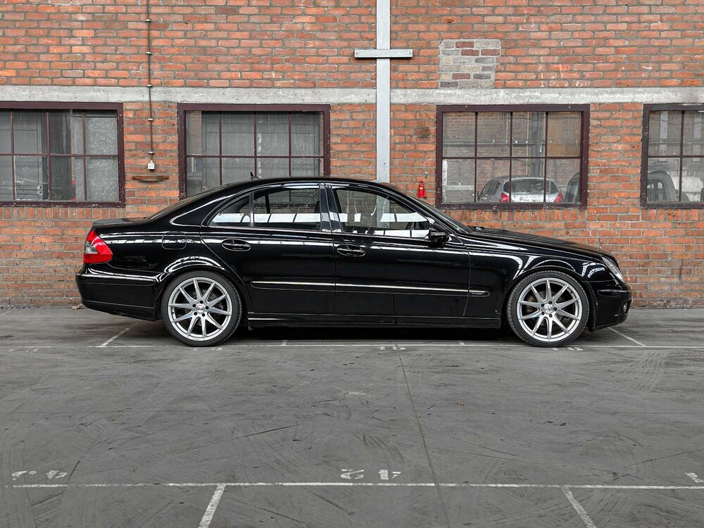 Mercedes-Benz E280 3.0 V6 Classic (Facelift) 231pk 2007 E-klasse, N-989-RF Youngtimer