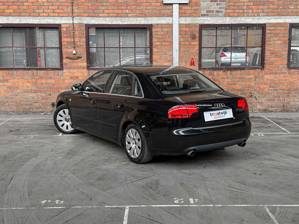 Audi A4 Saloon 3.2 FSI V6 Quattro 256hp 2005, N-609-JR Youngtimer