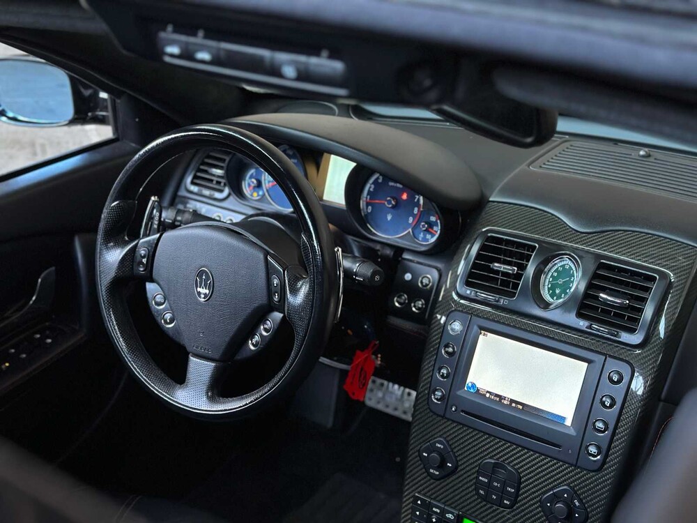 Maserati Quattroporte 4.2 V8 400pk 2006 Youngtimer