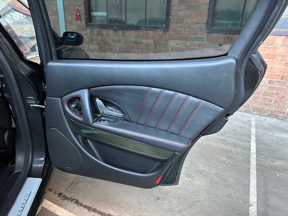 Maserati Quattroporte 4.2 V8 400pk 2006 Youngtimer