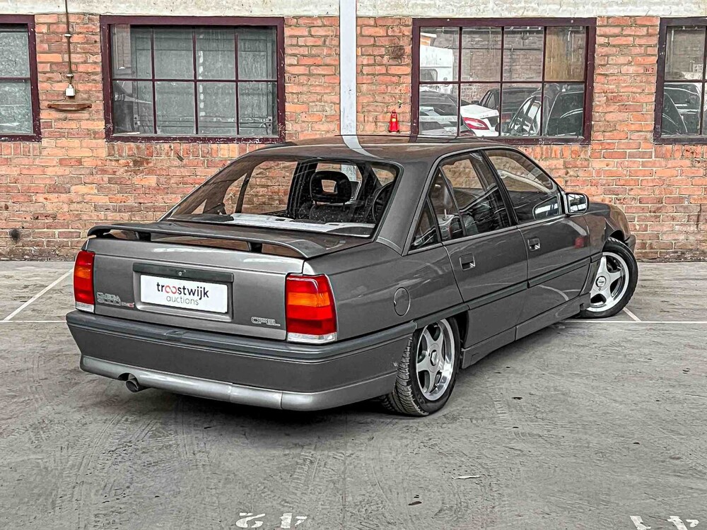 Opel Omega 3000 24v 204hp 1989