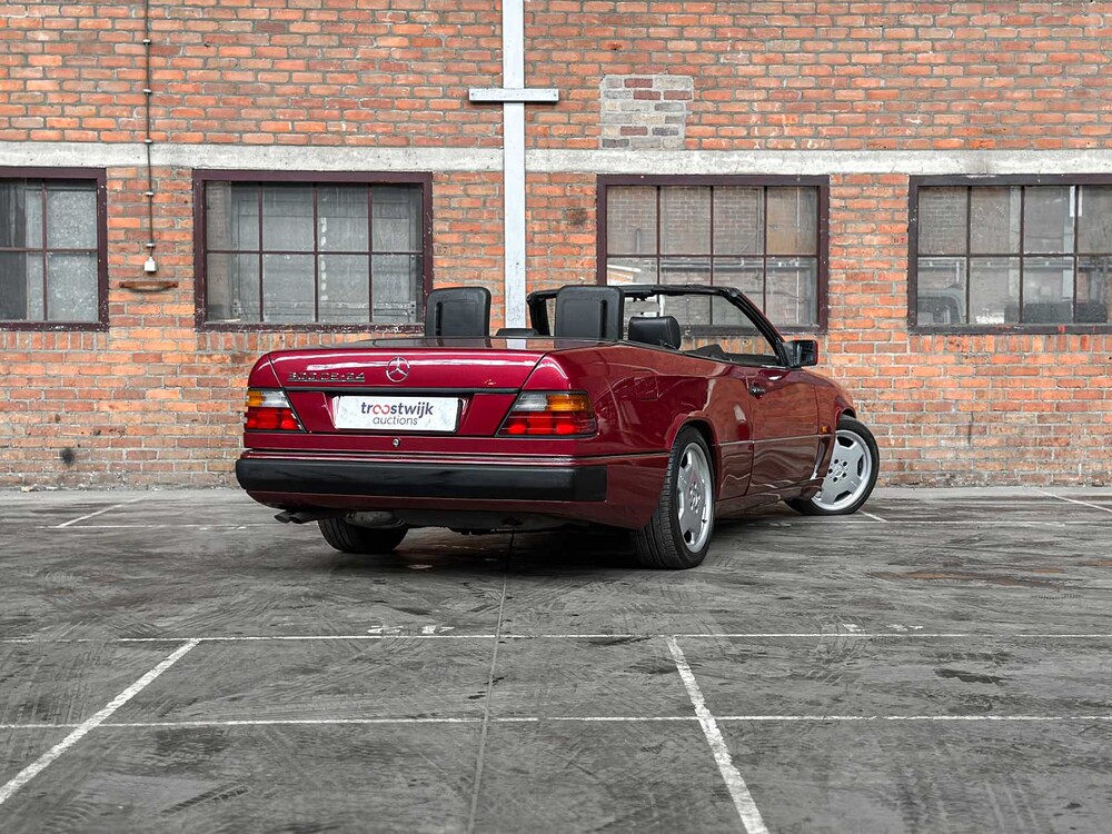 Mercedes-Benz 300 CE-24 Cabriolet 124 1993 E-Class