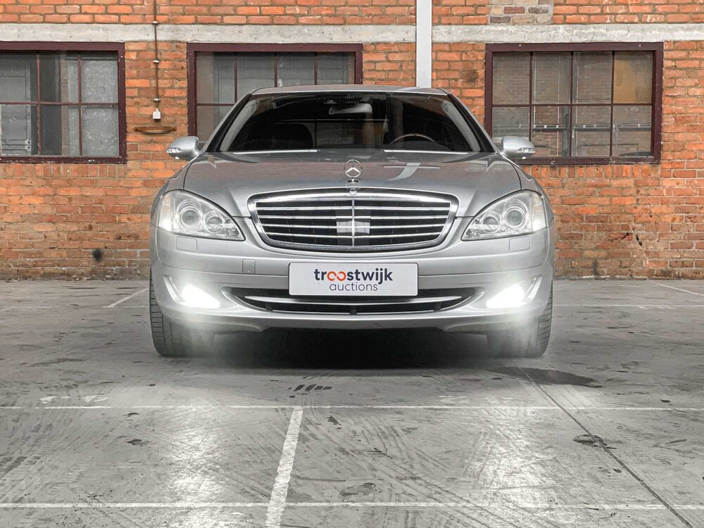 Mercedes-Benz S500 Prestige Plus 5.5 V8 W221 387PS 2006, 76-SK-HB Youngtimer