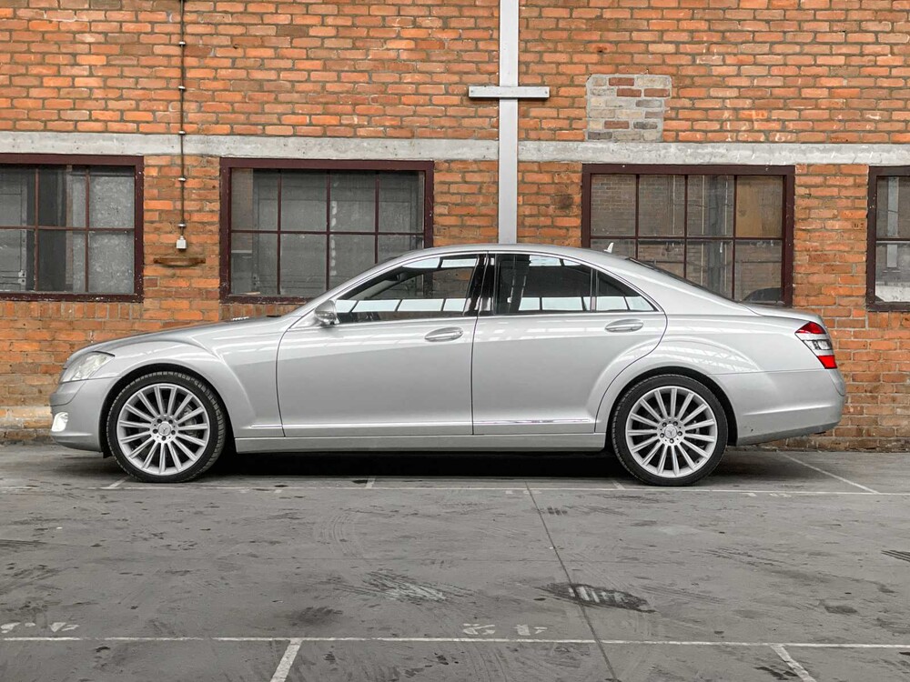 Mercedes-Benz S500 Prestige Plus 5.5 V8 W221 387PS 2006, 76-SK-HB Youngtimer