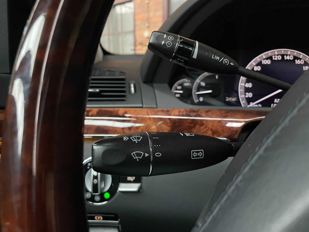Mercedes-Benz S500 Prestige Plus 5.5 V8 W221 387PS 2006, 76-SK-HB Youngtimer