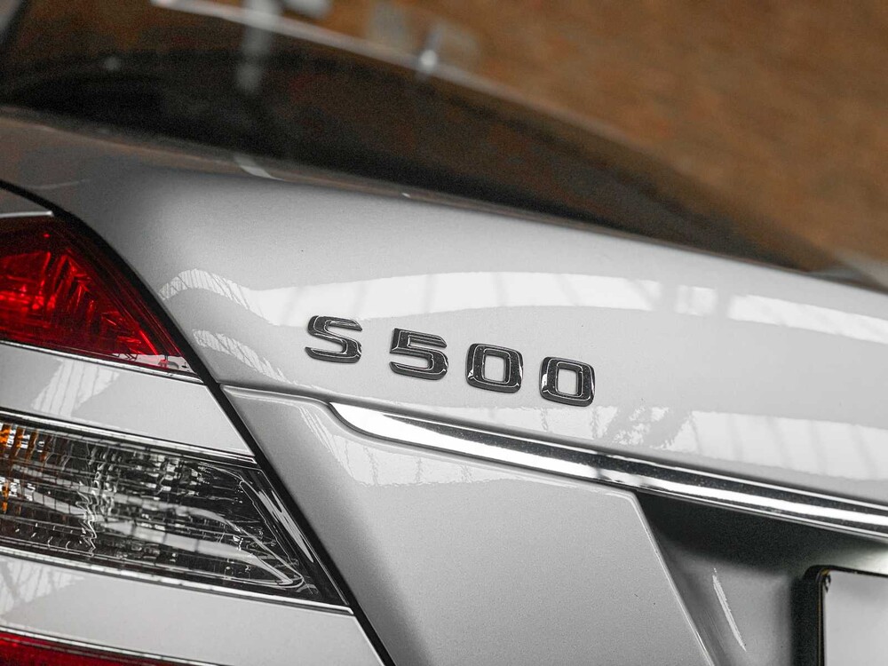 Mercedes-Benz S500 Prestige Plus 5.5 V8 W221 387PS 2006, 76-SK-HB Youngtimer