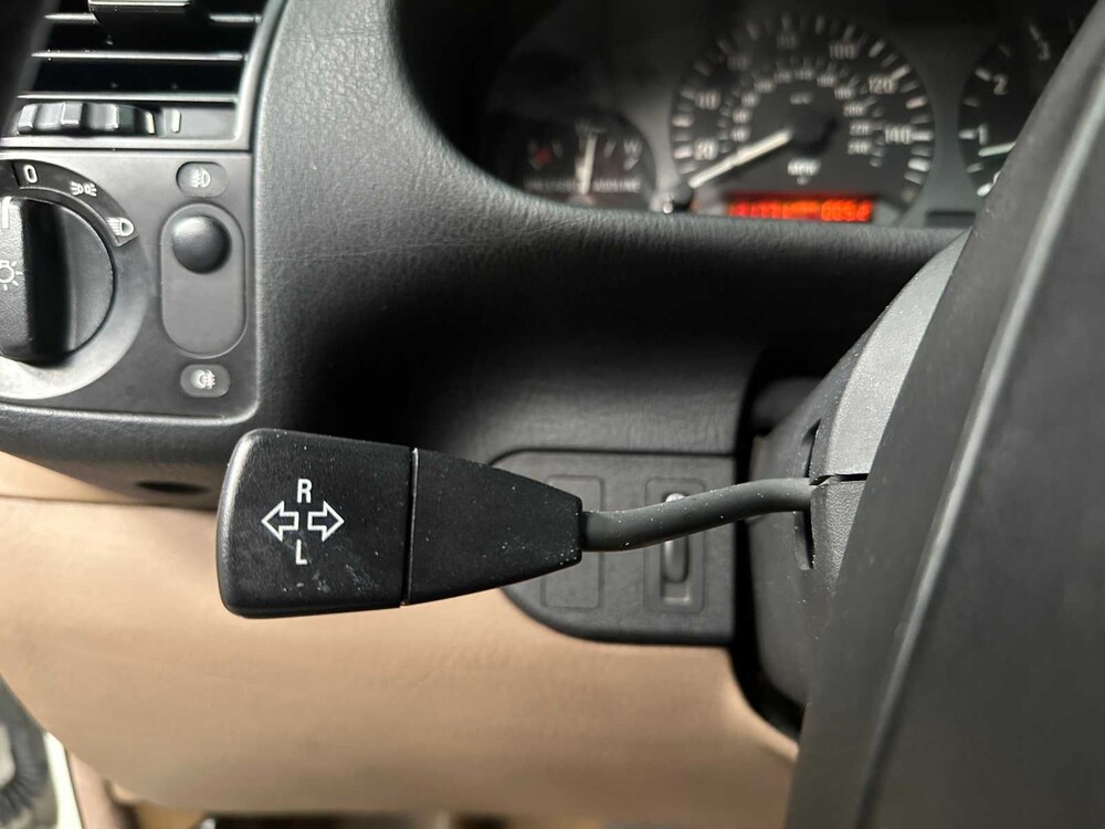 BMW 328i Cabriolet E36 192pk 1997 3-Serie