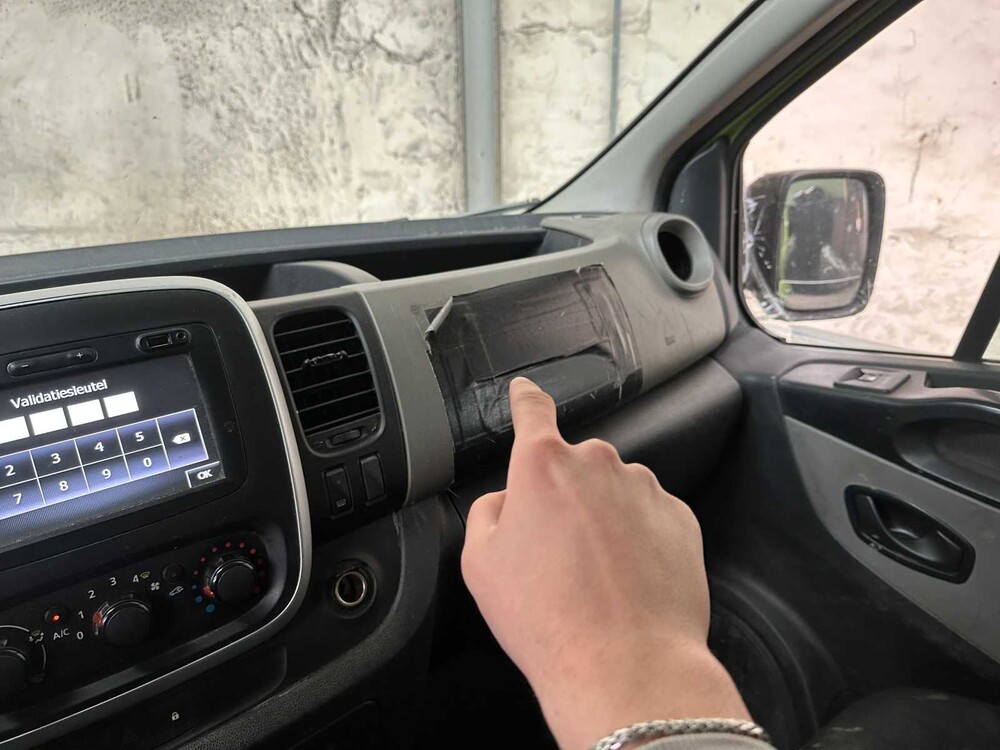 Renault Trafic 1.6 dCi T29 L2H1 Com 121PS 2017, V-029-HL