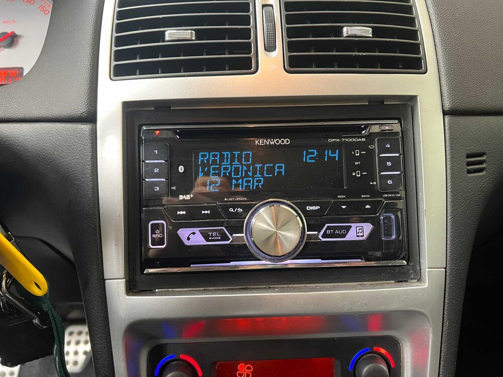 Peugeot 307 1.6-16V Griffe 109hp 2006, 32-TD-PX