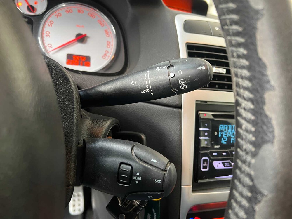 Peugeot 307 1.6-16V Griffe 109hp 2006, 32-TD-PX