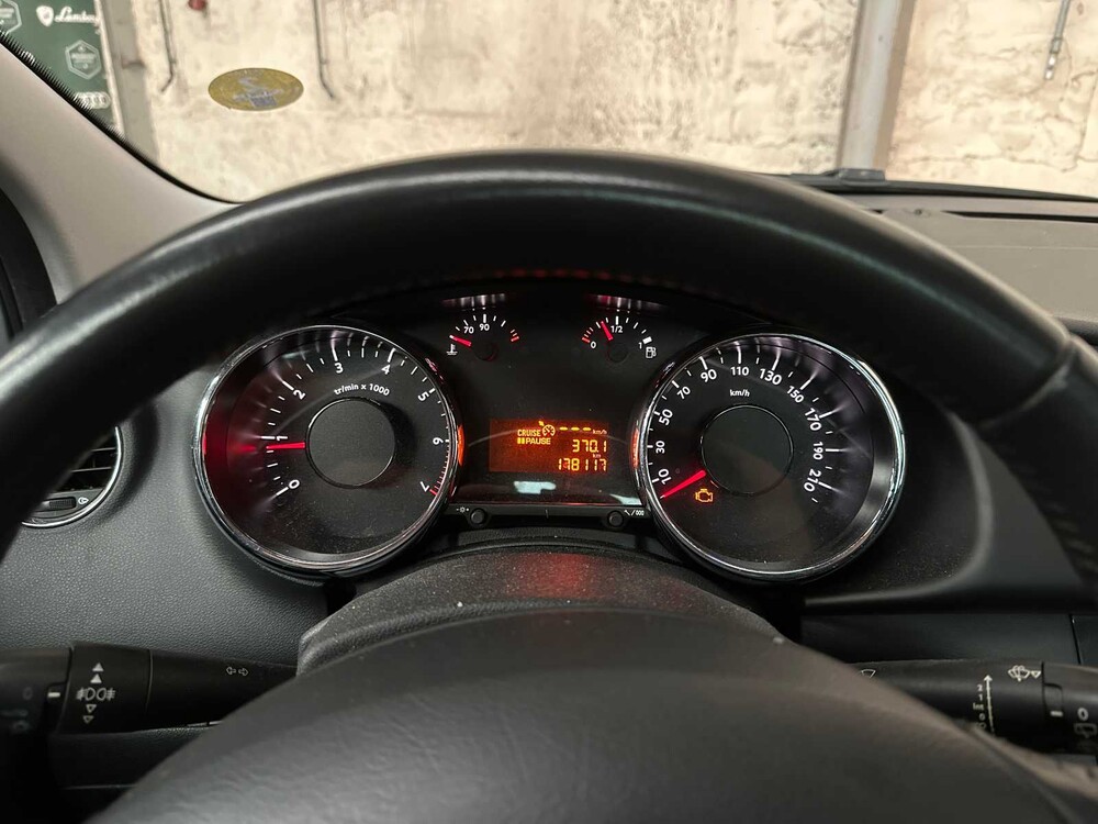 Peugeot 3008 1.6 VTi Première 120hp 2010, 76-KHR-3